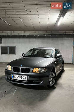 Хэтчбек BMW 1 Series 2011 в Львове