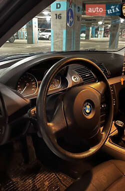 Хэтчбек BMW 1 Series 2011 в Львове