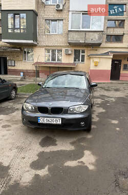 Хетчбек BMW 1 Series 2007 в Чернівцях