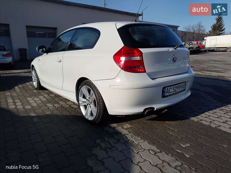 Хетчбек BMW 1 Series 2009 в Львові