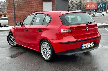 Хэтчбек BMW 1 Series 2006 в Харькове