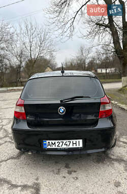 Хетчбек BMW 1 Series 2005 в Звягелі