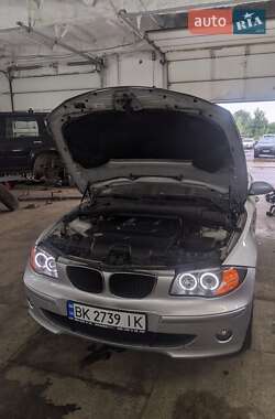 Хетчбек BMW 1 Series 2005 в Здолбуніві