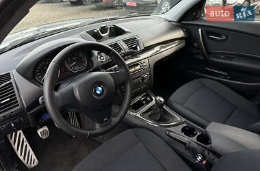 Хэтчбек BMW 1 Series 2010 в Мукачево