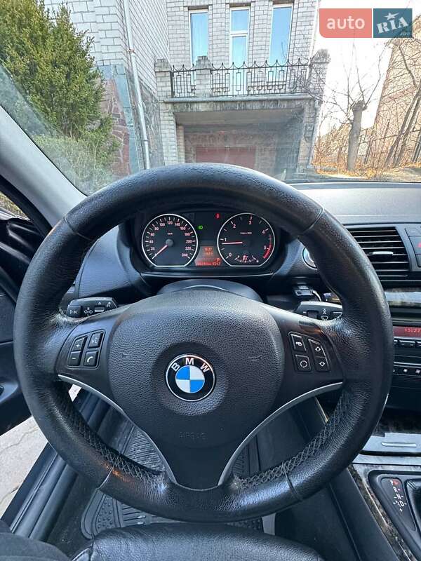 Хетчбек BMW 1 Series 2007 в Житомирі