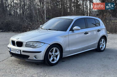 Хэтчбек BMW 1 Series 2004 в Звягеле