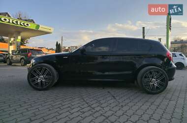 Хэтчбек BMW 1 Series 2009 в Львове