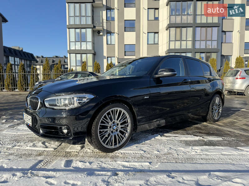 Хетчбек BMW 1 Series 2017 в Луцьку фото 2 Хетчбек BMW 1 Series 2017 в Луцьку