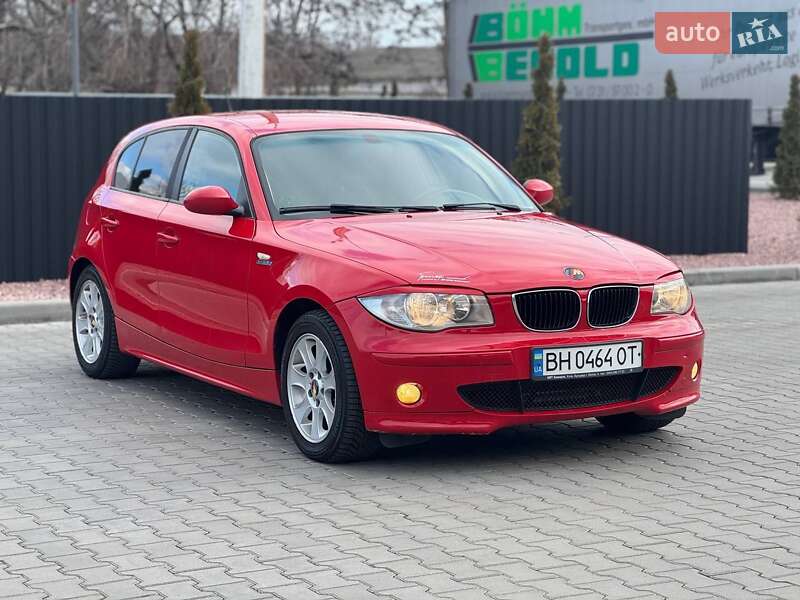 BMW 1 Series 2005