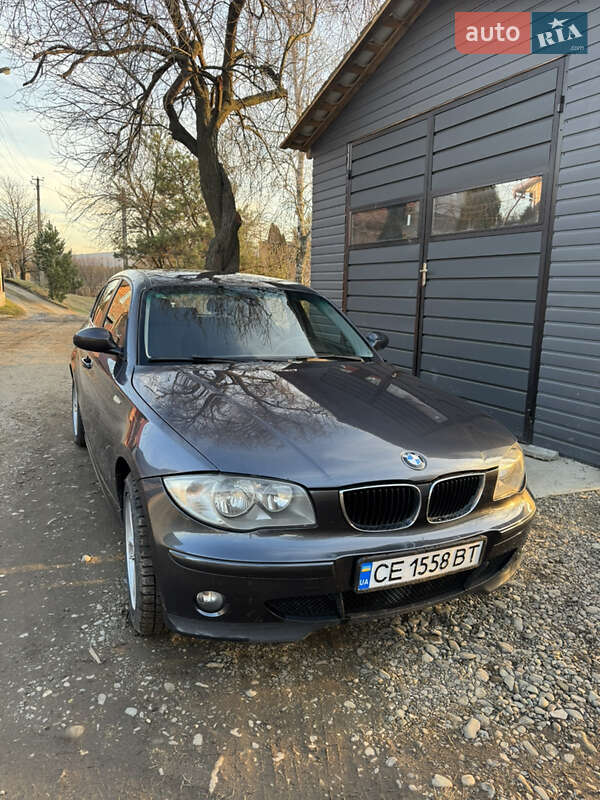 Хэтчбек BMW 1 Series 2004 в 