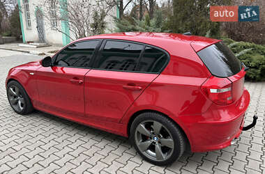 Хетчбек BMW 1 Series 2011 в Запоріжжі