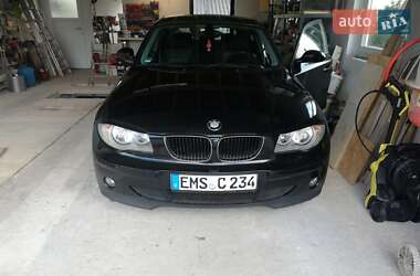 Хэтчбек BMW 1 Series 2005 в 