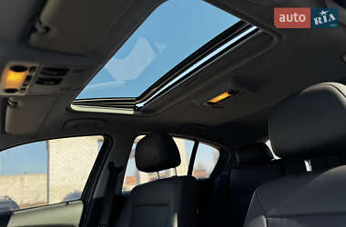 Хэтчбек BMW 1 Series 2011 в 