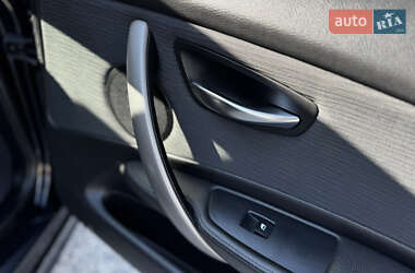 Хэтчбек BMW 1 Series 2011 в 