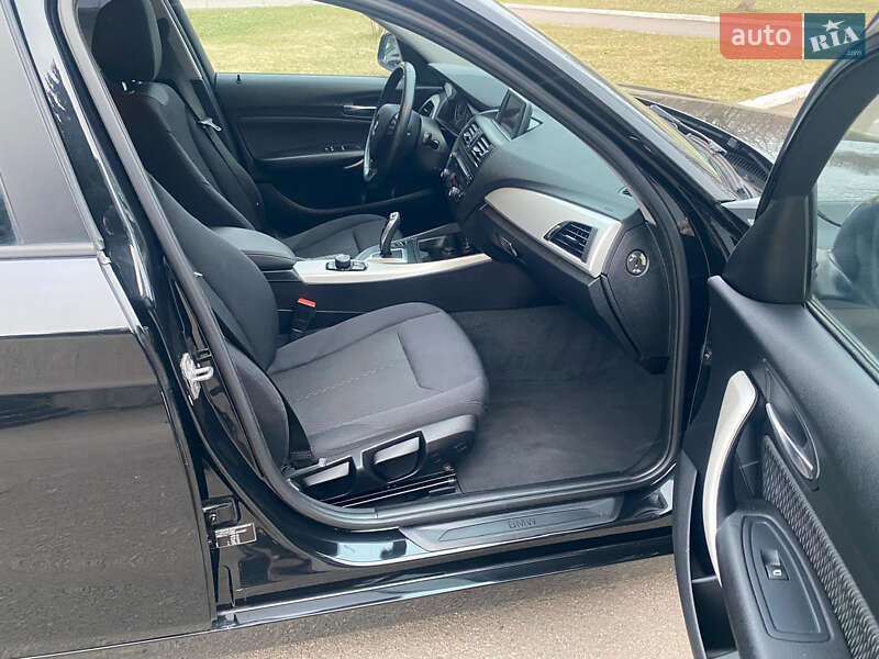 Хэтчбек BMW 1 Series 2013 в Ровно фото 29 Хэтчбек BMW 1 Series 2013 в Ровно