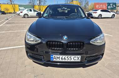 Хэтчбек BMW 1 Series 2012 в 