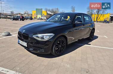 Хэтчбек BMW 1 Series 2012 в 