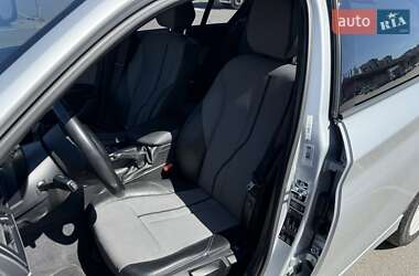 Хэтчбек BMW 1 Series 2012 в 
