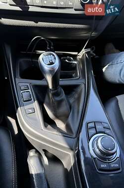 Хэтчбек BMW 1 Series 2012 в 