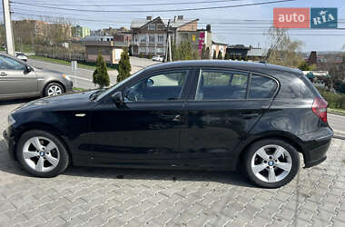 Хетчбек BMW 1 Series 2008 в 