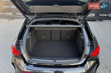 Хетчбек BMW 1 Series 2023 в 