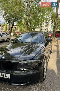Купе BMW 1 Series 2007 в 