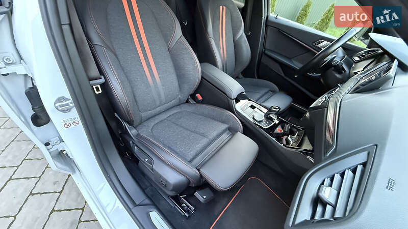 Хетчбек BMW 1 Series 2020 в Львові