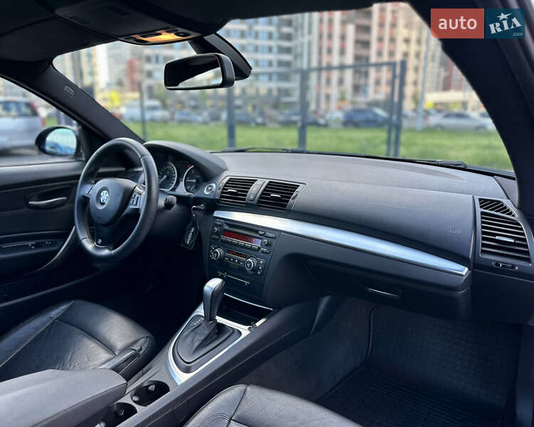 Купе BMW 1 Series 2007 в Києві