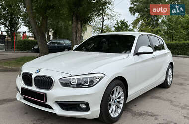 Хэтчбек BMW 1 Series 2018 в 