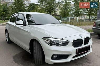 Хэтчбек BMW 1 Series 2018 в 