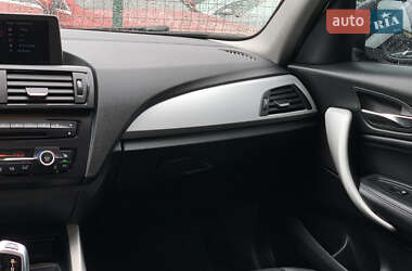 Хетчбек BMW 1 Series 2013 в 