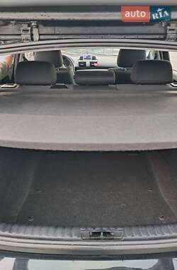 Хетчбек BMW 1 Series 2010 в 