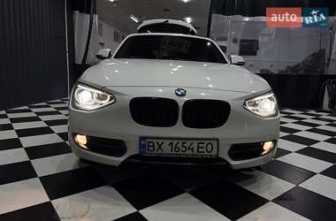 Хэтчбек BMW 1 Series 2012 в 