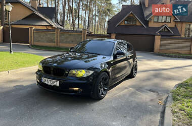 Хэтчбек BMW 1 Series 2008 в Чернигове