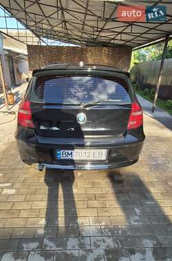 Хэтчбек BMW 1 Series 2011 в 
