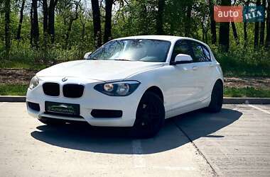 Хэтчбек BMW 1 Series 2011 в Киеве