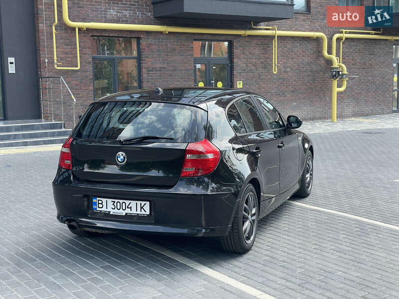 Хетчбек BMW 1 Series 2009 в Полтаві