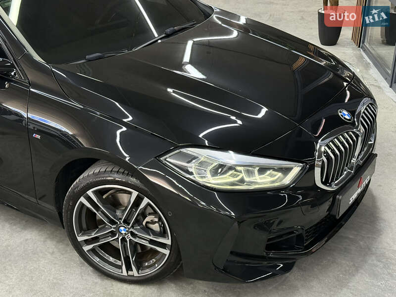 Хетчбек BMW 1 Series 2023 в Одесі