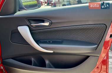 Хэтчбек BMW 1 Series 2017 в 
