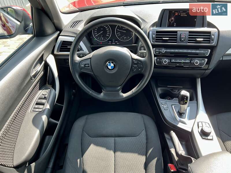 Хэтчбек BMW 1 Series 2017 в Киеве