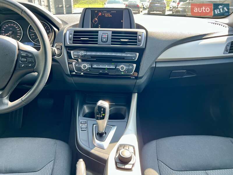Хэтчбек BMW 1 Series 2017 в Киеве