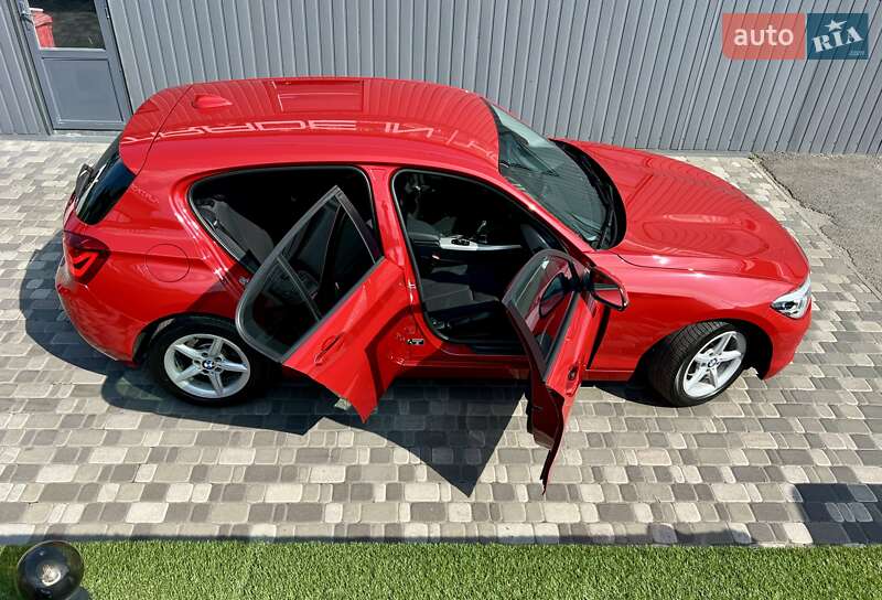 Хэтчбек BMW 1 Series 2017 в Киеве