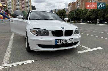 Купе BMW 1 Series 2008 в 