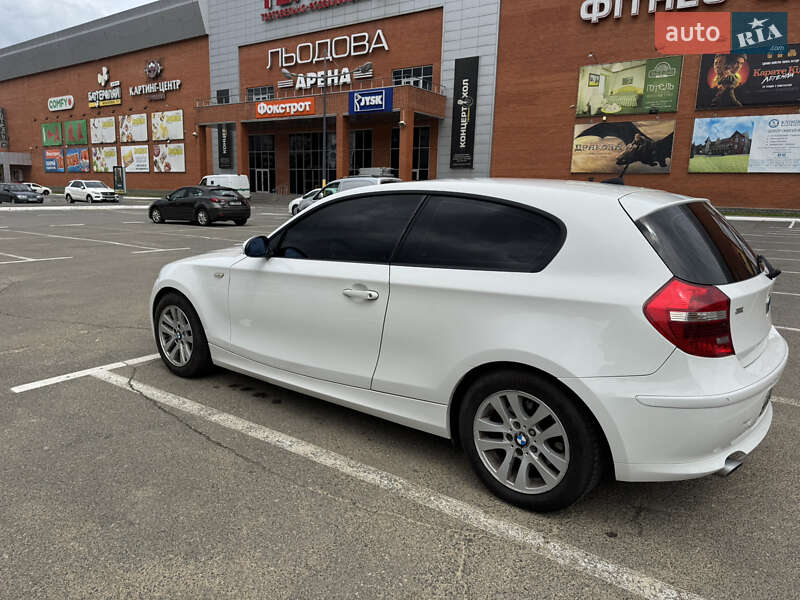 Купе BMW 1 Series 2008 в Броварах