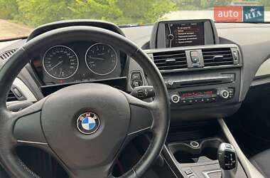 Хэтчбек BMW 1 Series 2012 в 