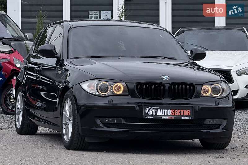 Хэтчбек BMW 1 Series 2011 в Харькове