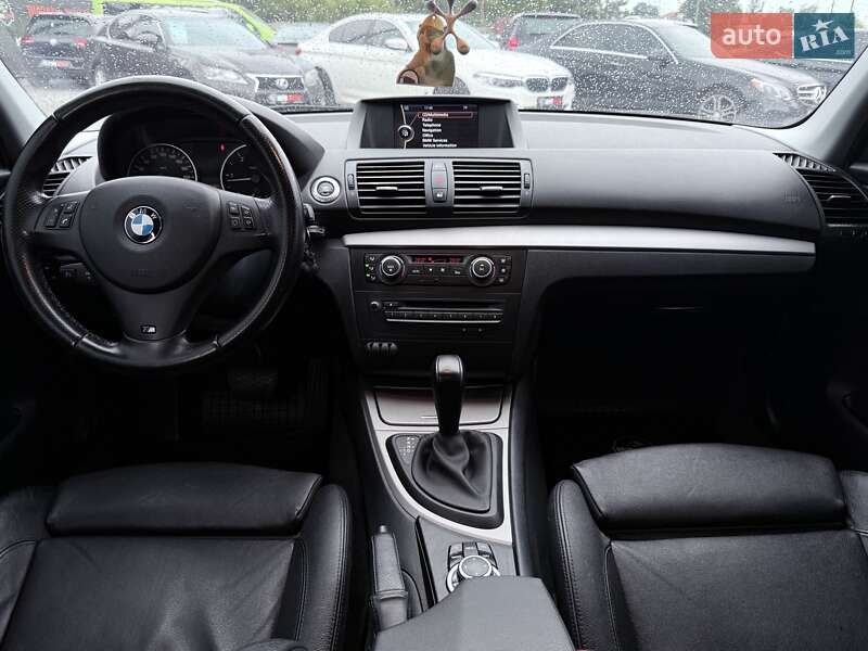 Хэтчбек BMW 1 Series 2011 в Харькове