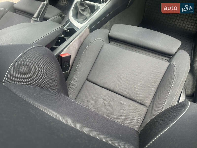 Хетчбек BMW 1 Series 2008 в Львові