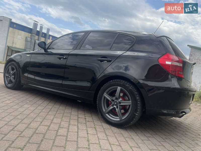 Хетчбек BMW 1 Series 2008 в Львові