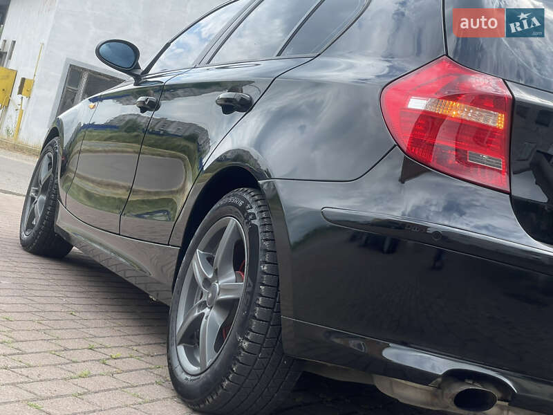 Хетчбек BMW 1 Series 2008 в Львові